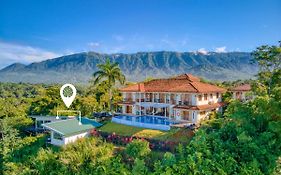 El Castillo Luxury Boutique Hotel-